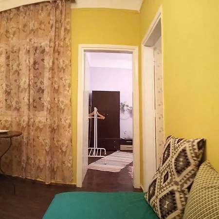 Apartmán Up To 5 Guests - Cosy Apt In The Center!