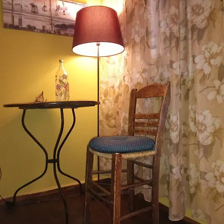 Apartmán Up To 5 Guests - Cosy Apt In The Center!